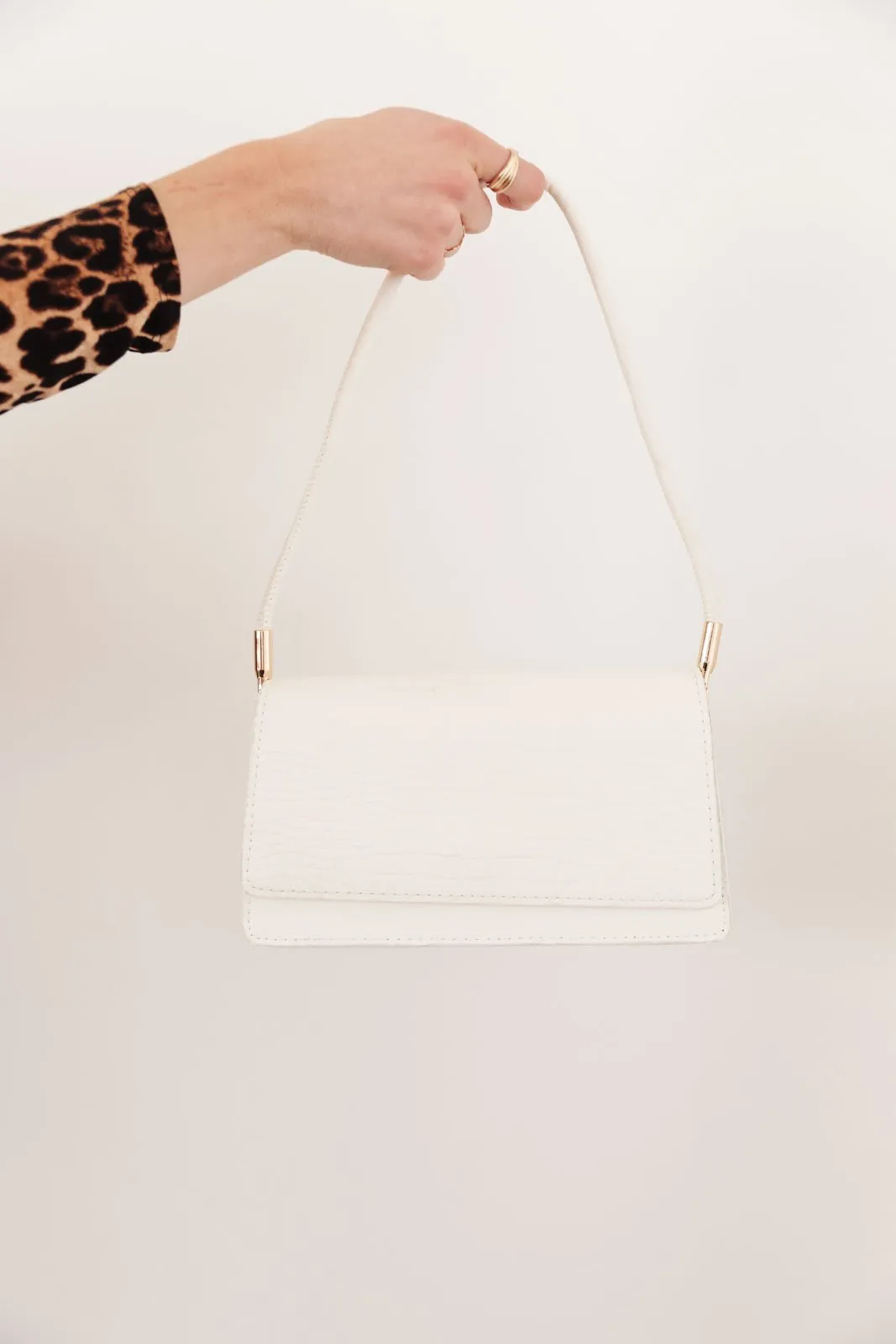 Chelsea Shoulder Bag in White