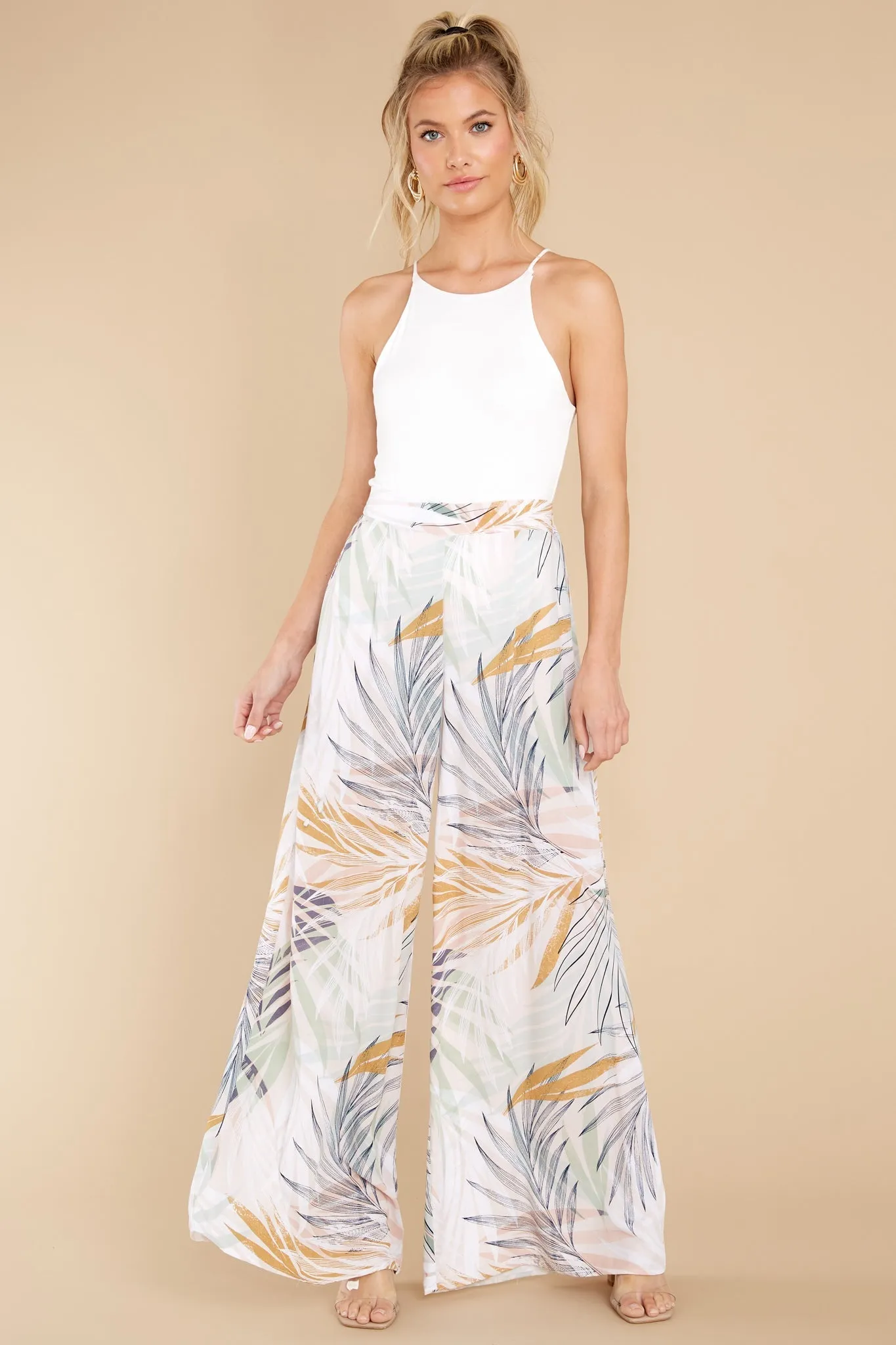 Flirty Ways Beige Palm Beach Printed Palazzo Pants