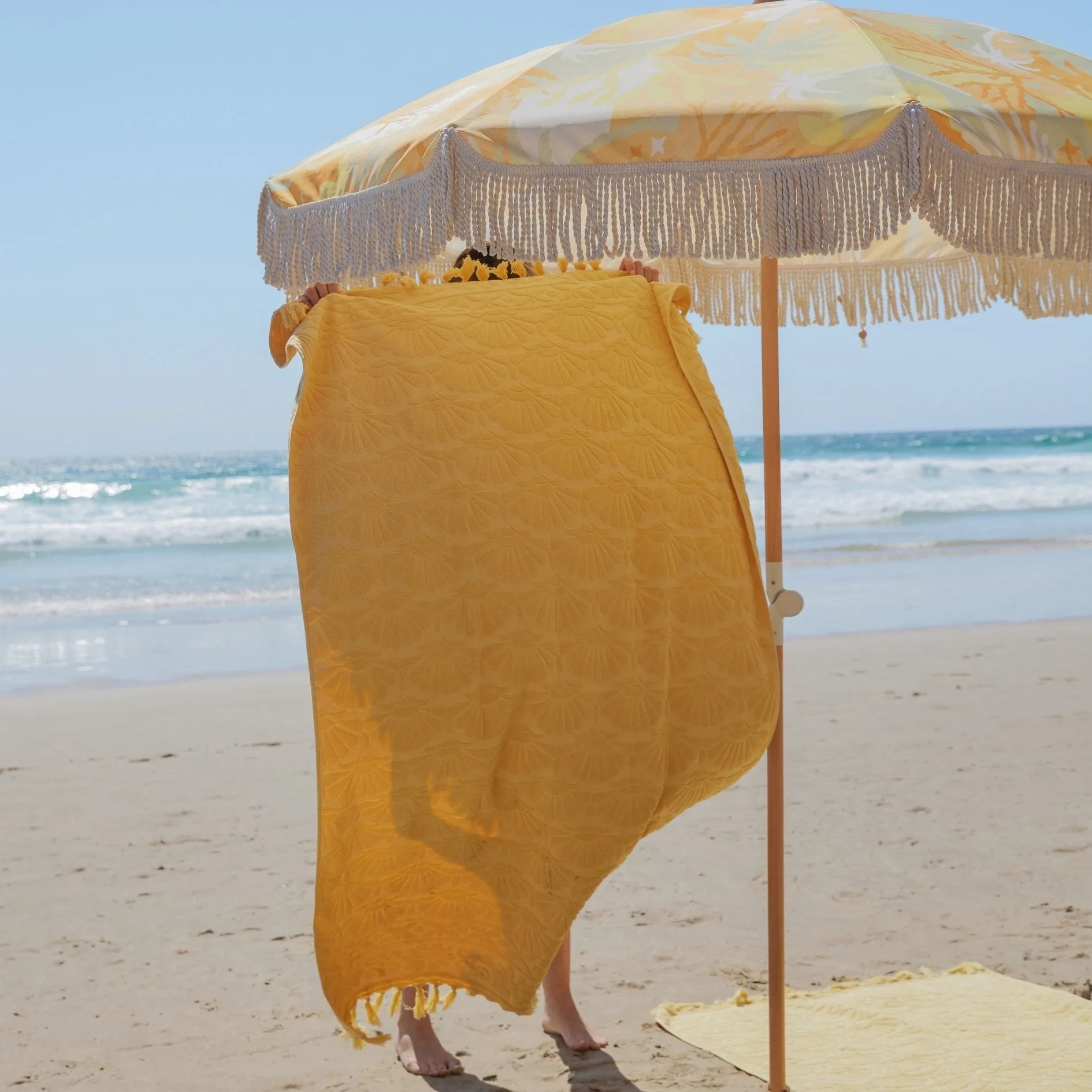 Hideaway Weekend Beach Umbrella